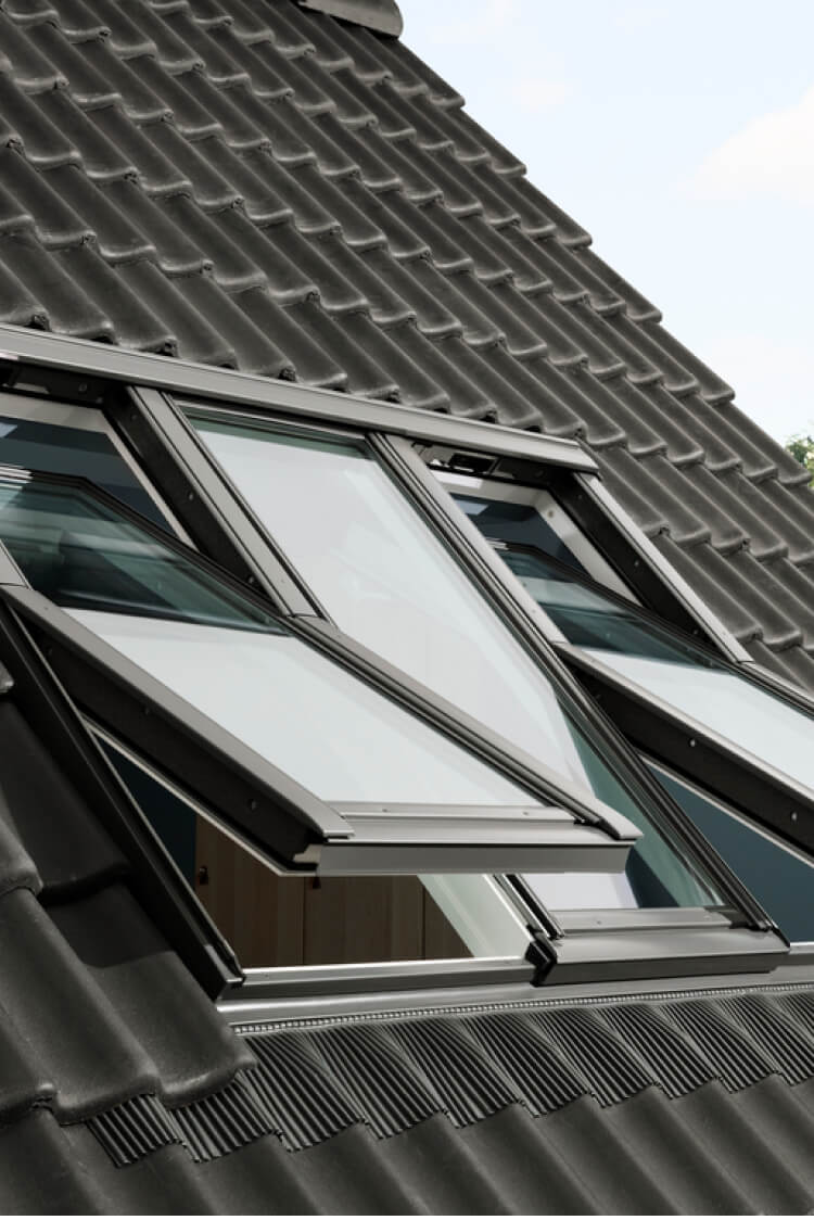 Roof view with a 3 in 1 roof window